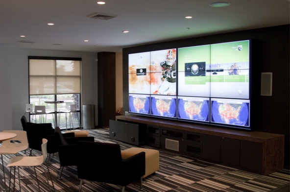 BR 55" Ultra Thin Bezel LED Display